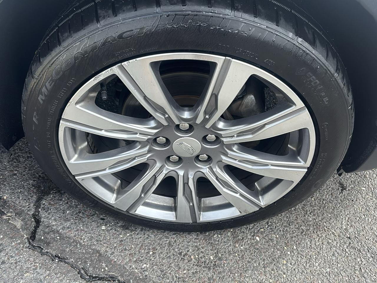 Cadillac XT4 AWD 4dr Premium Luxury 2019