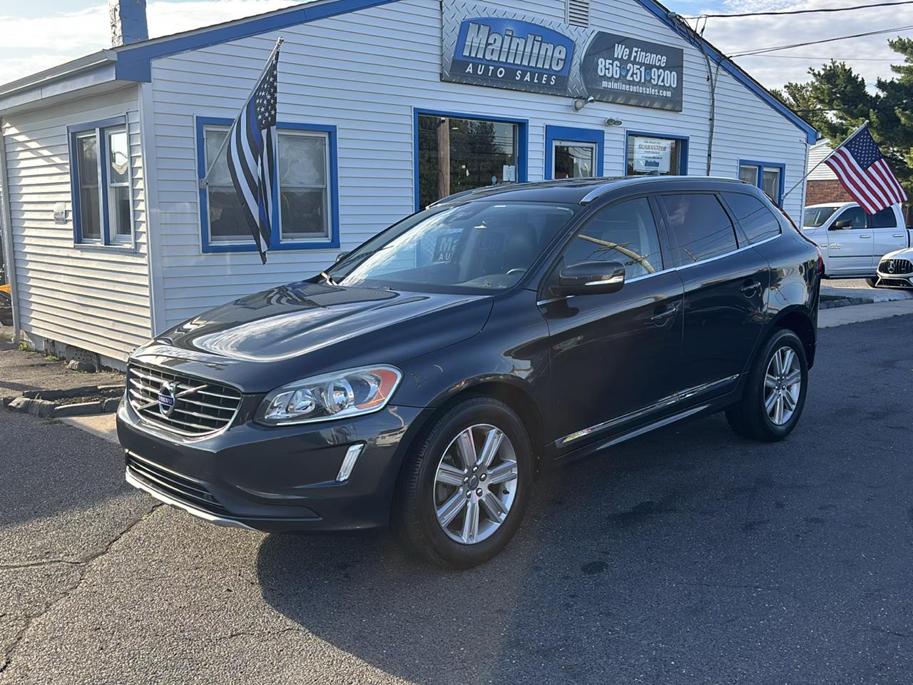 Volvo XC60 AWD 4dr T6 Drive-E 2016