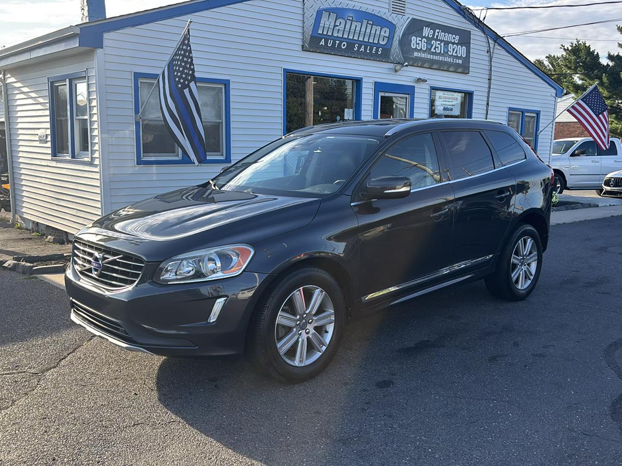 Volvo XC60 AWD 4dr T6 Drive-E 2016
