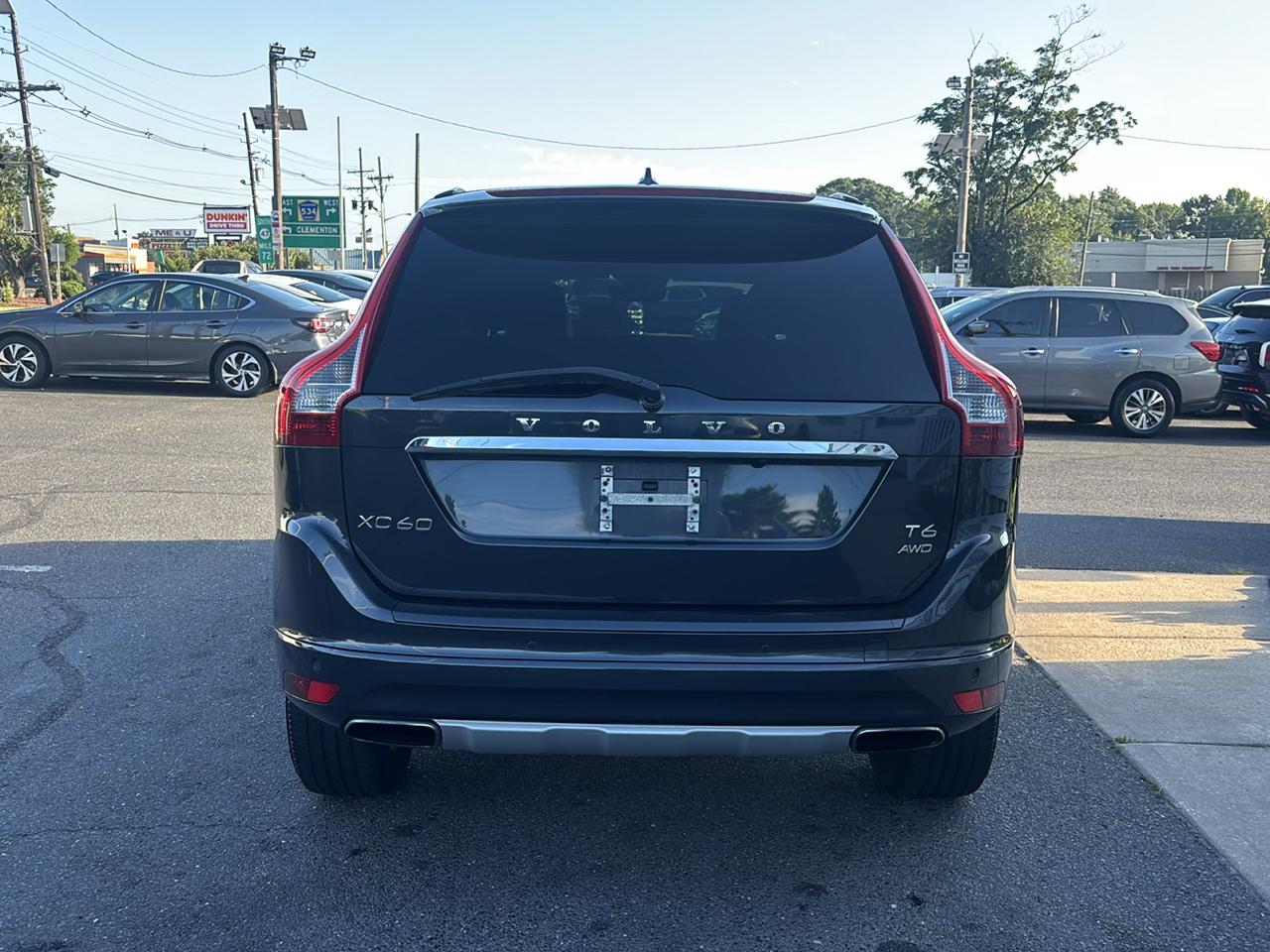 Volvo XC60 AWD 4dr T6 Drive-E 2016
