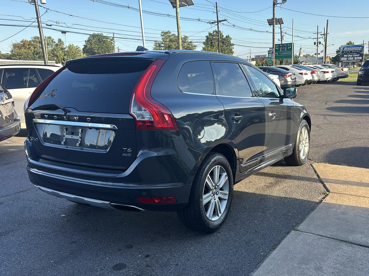 Volvo XC60 AWD 4dr T6 Drive-E 2016