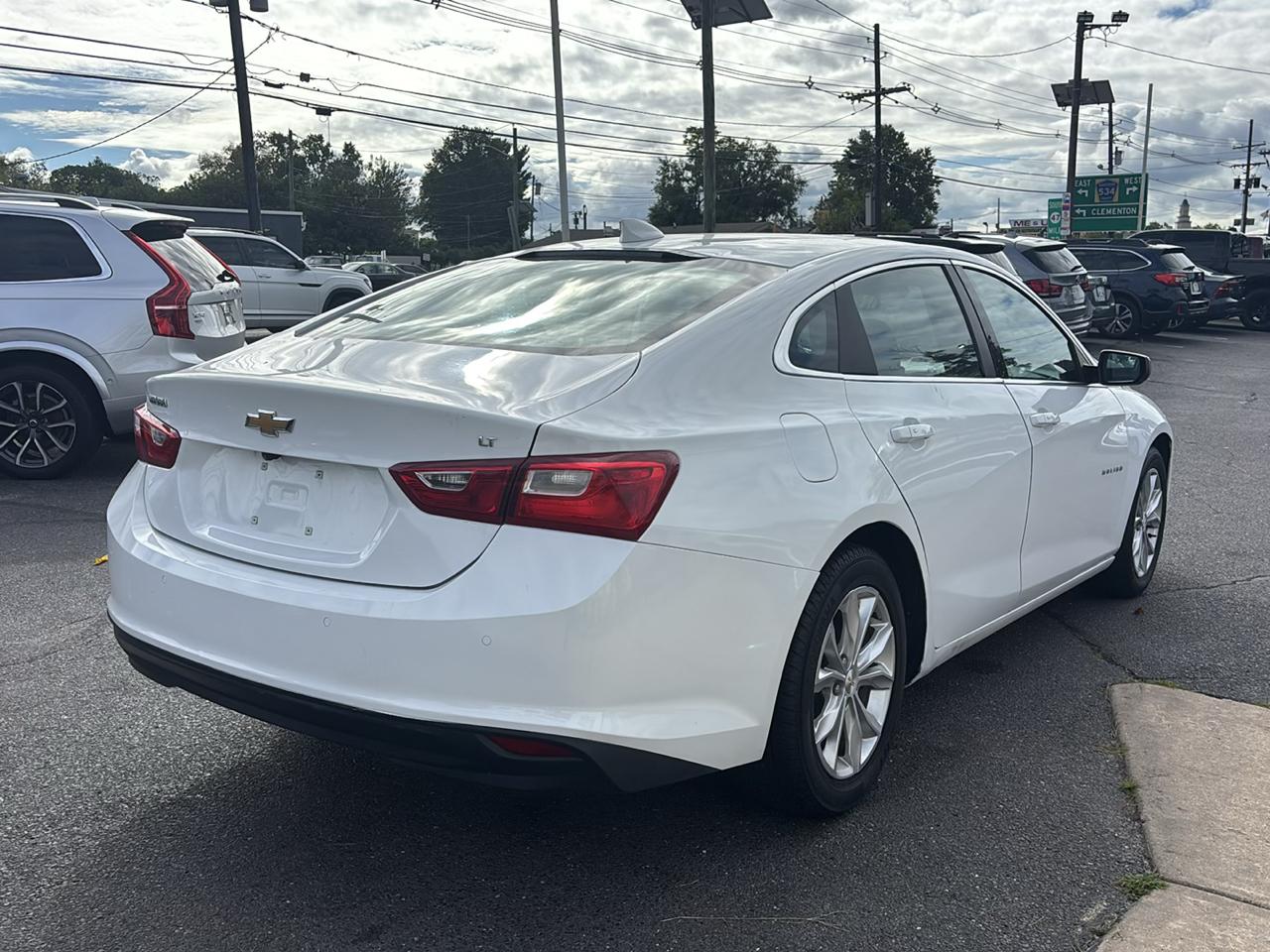 Chevrolet Malibu 4dr Sdn 1LT 2023