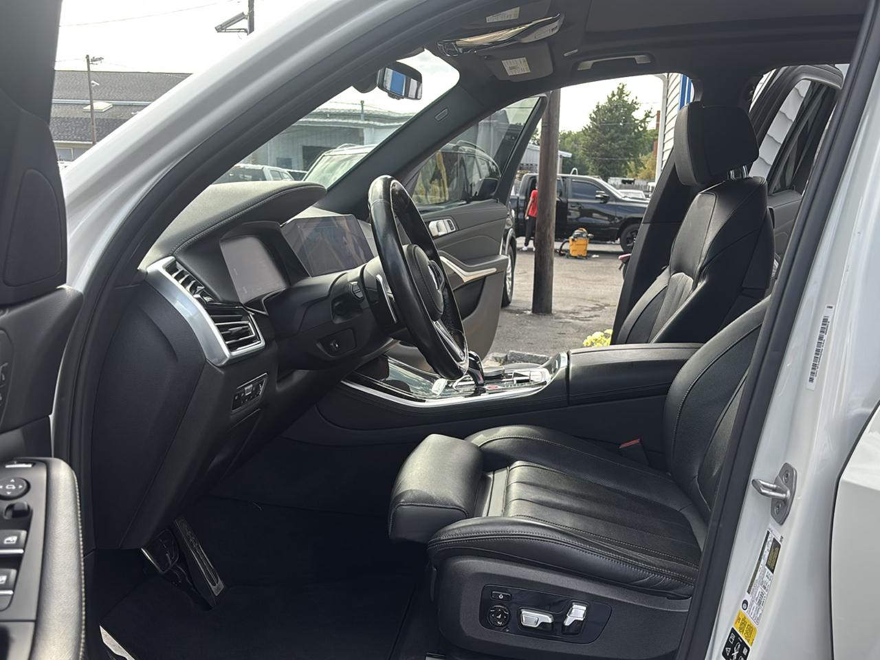 BMW X5 xDrive40i Sports Activity Vehicle 2021