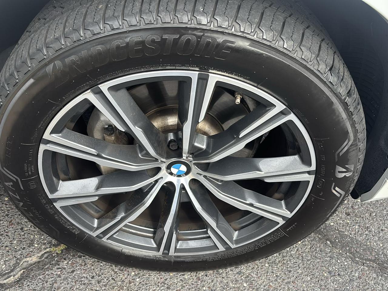 BMW X5 xDrive40i Sports Activity Vehicle 2021