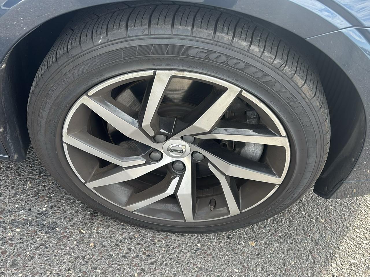Volvo S60 T6 AWD Momentum 2020