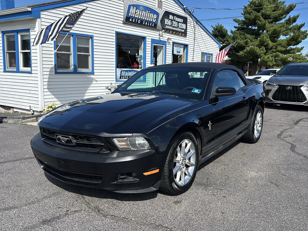 Ford Mustang 2dr Conv V6 2010