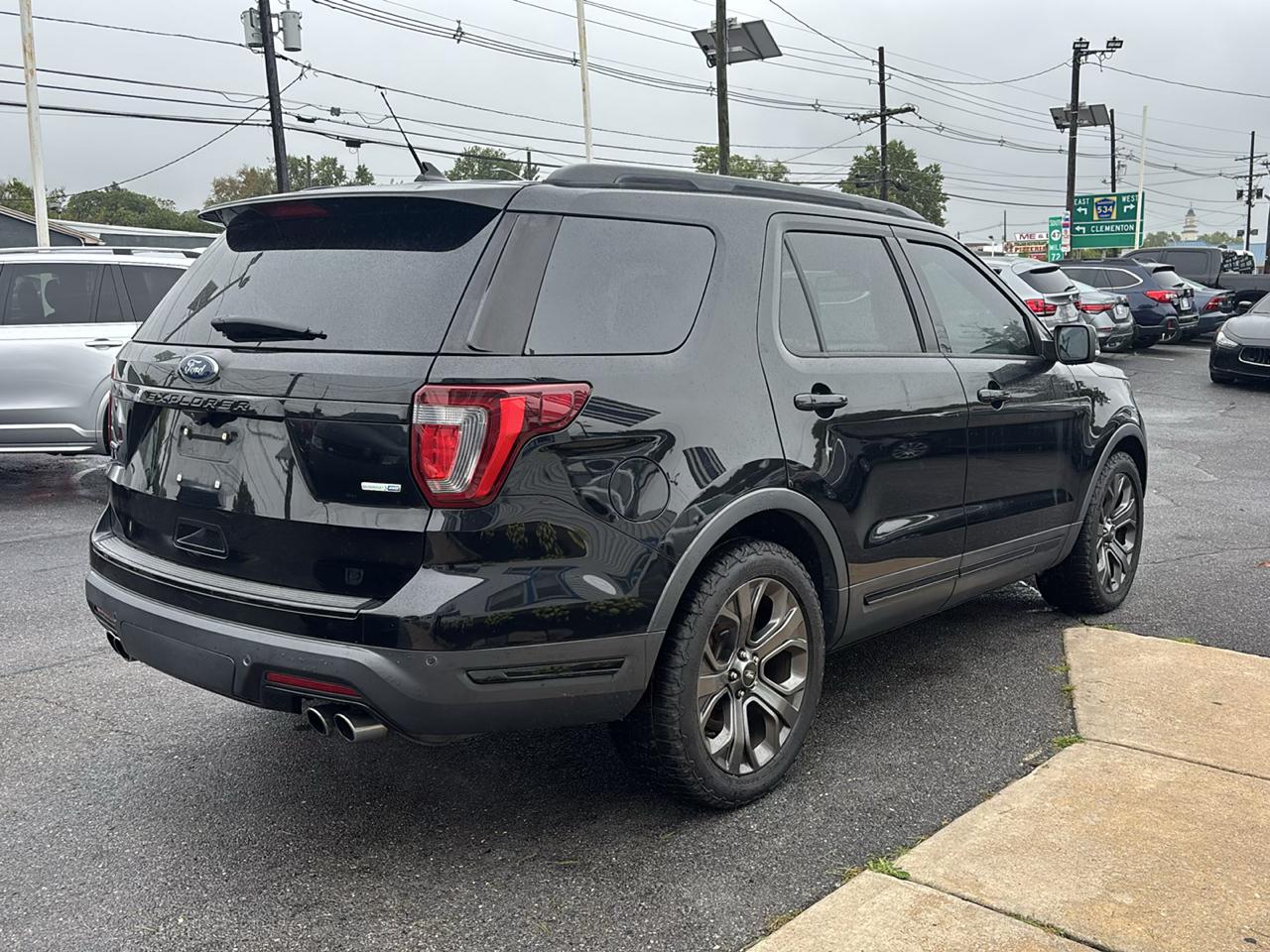 Ford Explorer Sport 4WD 2018