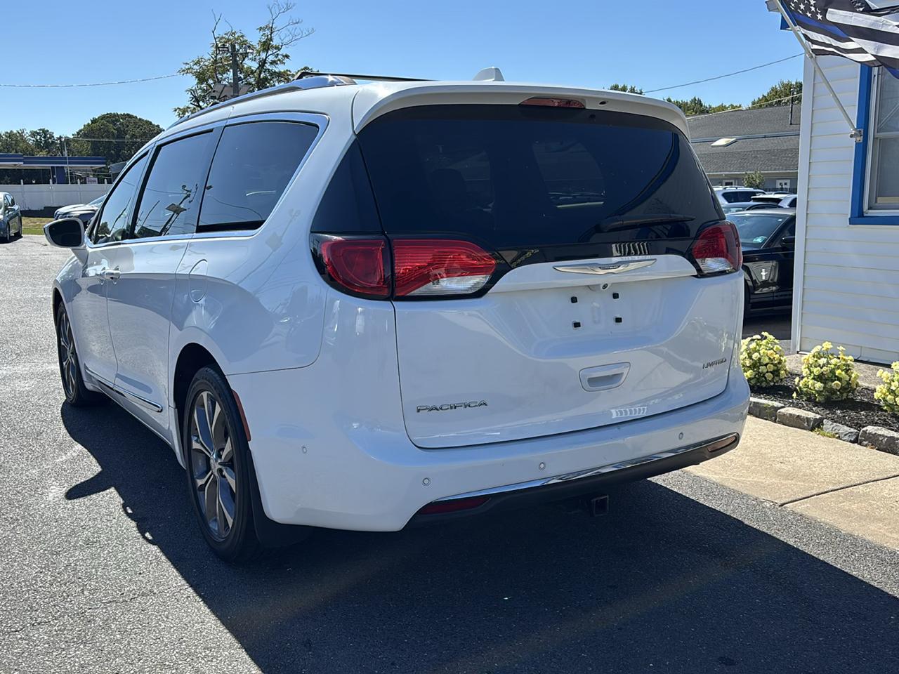 Chrysler Pacifica Limited FWD 2017