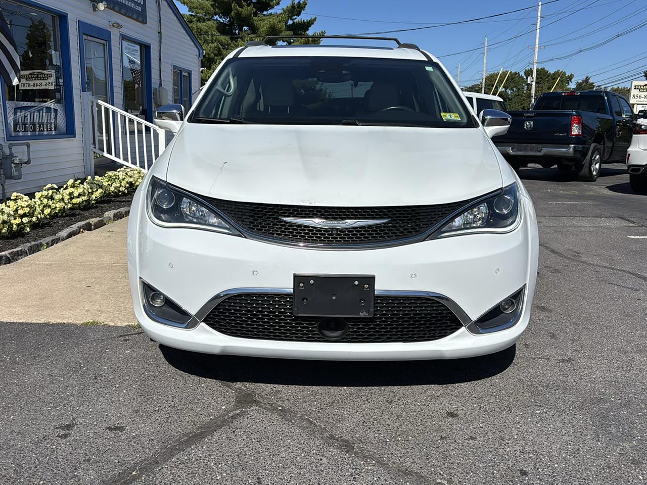 Chrysler Pacifica Limited FWD 2017