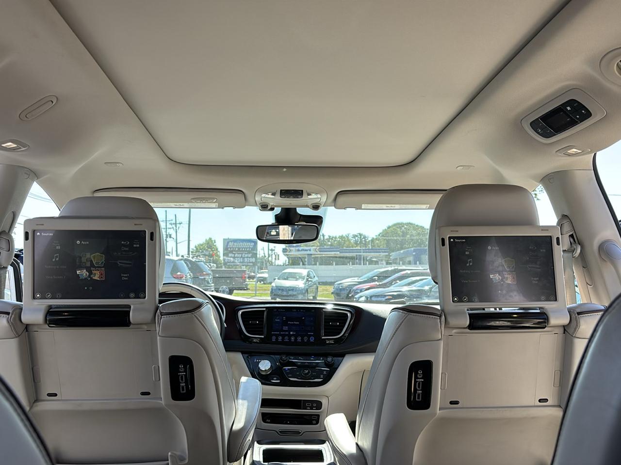 Chrysler Pacifica Limited FWD 2017