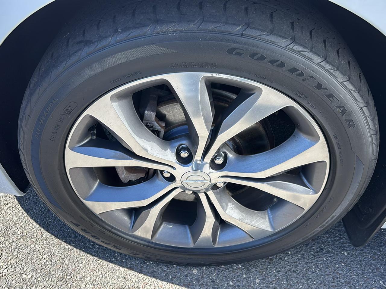 Chrysler Pacifica Limited FWD 2017