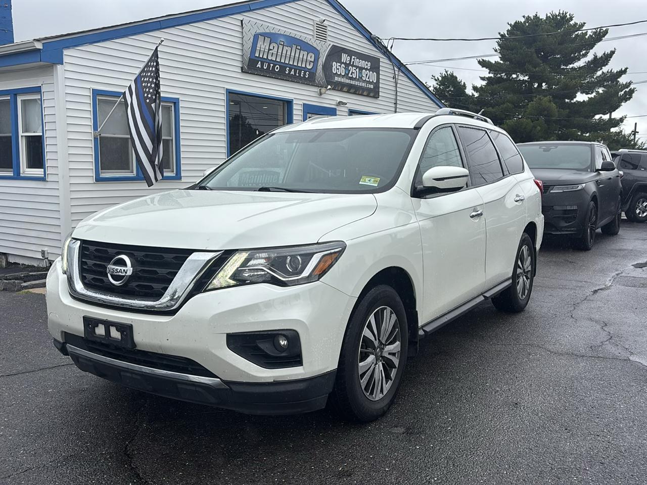 Nissan Pathfinder 4x4 SV 2019