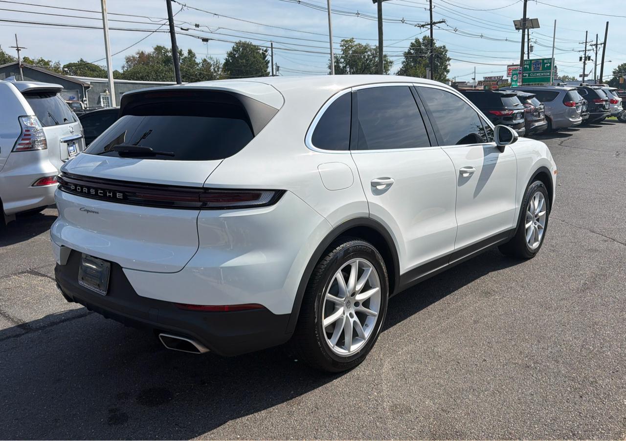 Porsche Cayenne AWD 2024