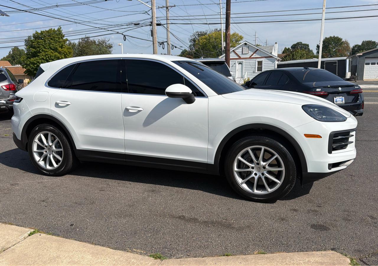 Porsche Cayenne AWD 2024