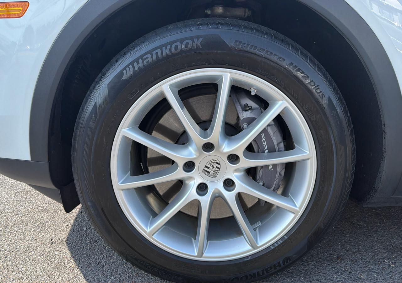 Porsche Cayenne AWD 2024