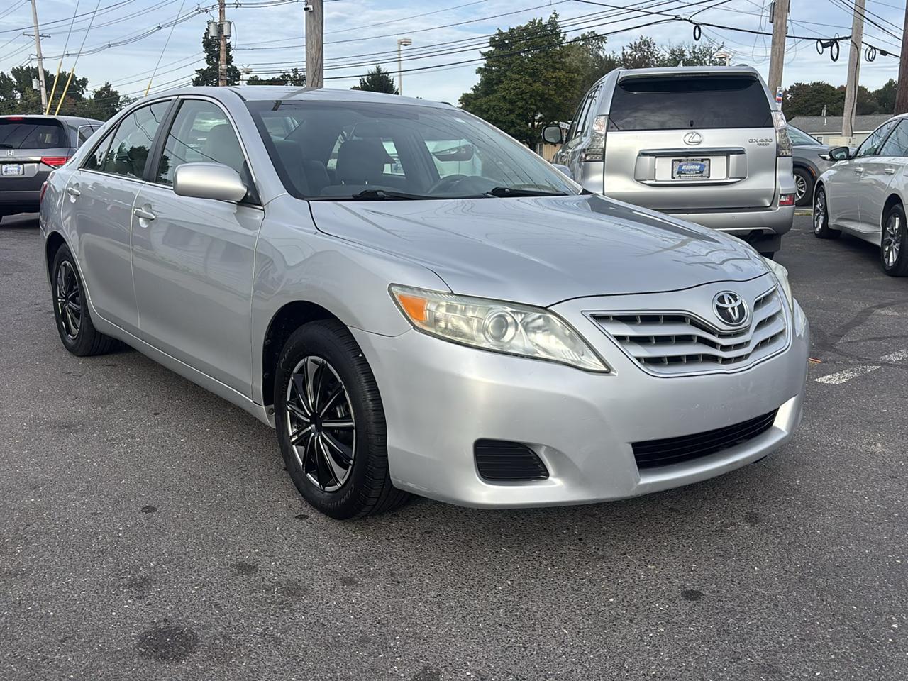 Toyota Camry 4dr Sdn I4 Man (Natl) 2010