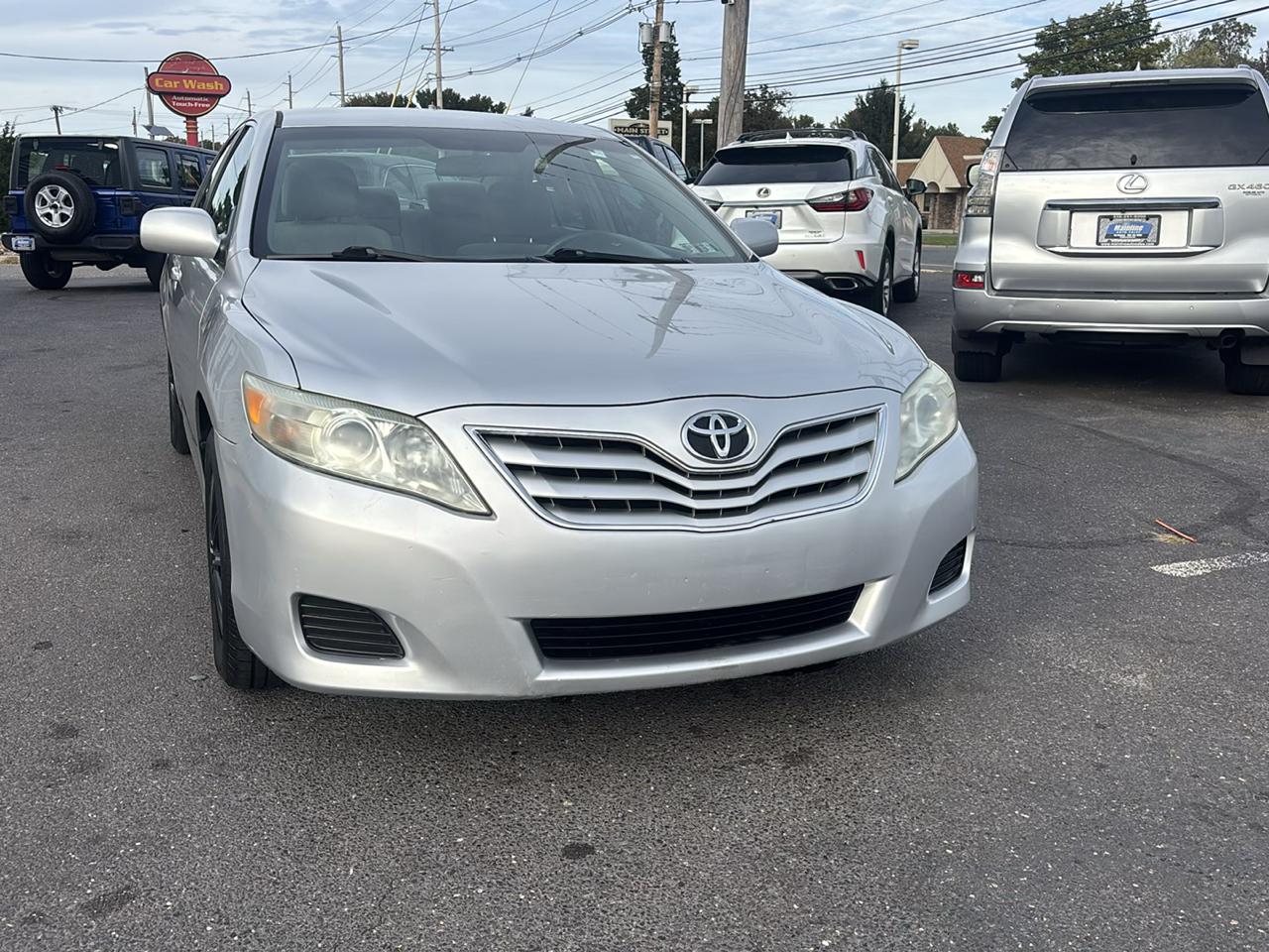 Toyota Camry 4dr Sdn I4 Man (Natl) 2010