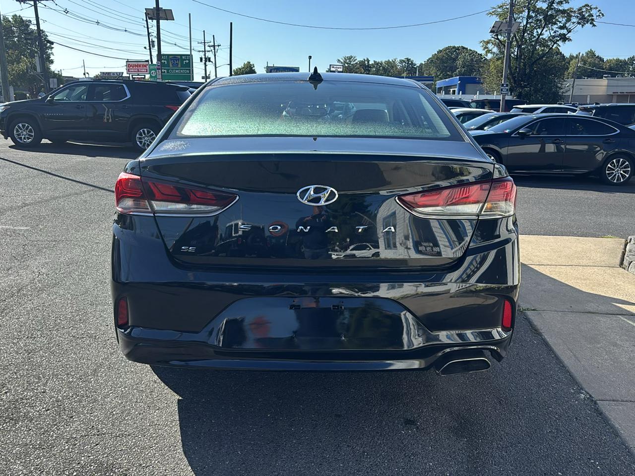 Hyundai Sonata SE 2.4L 2018