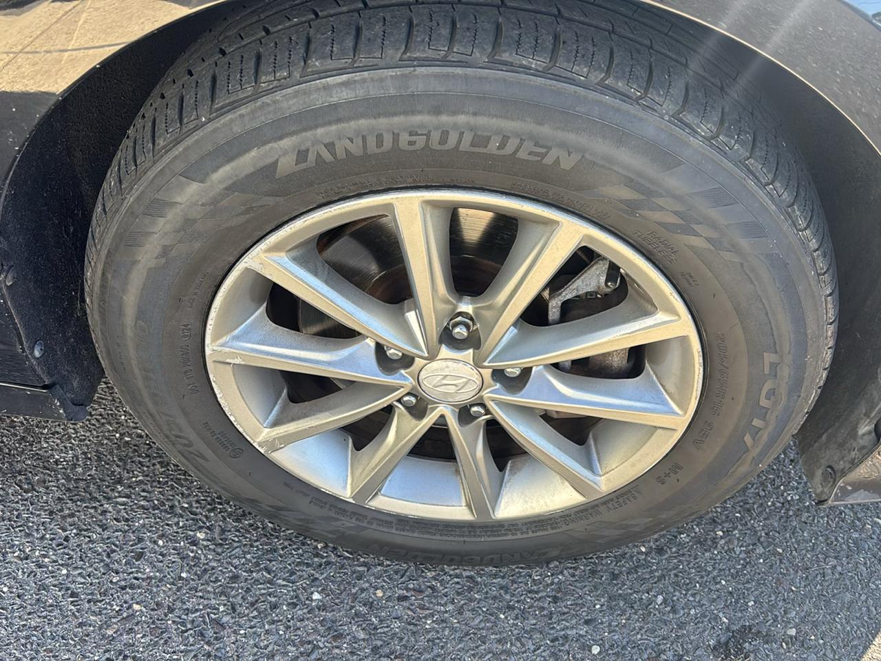 Hyundai Sonata SE 2.4L 2018