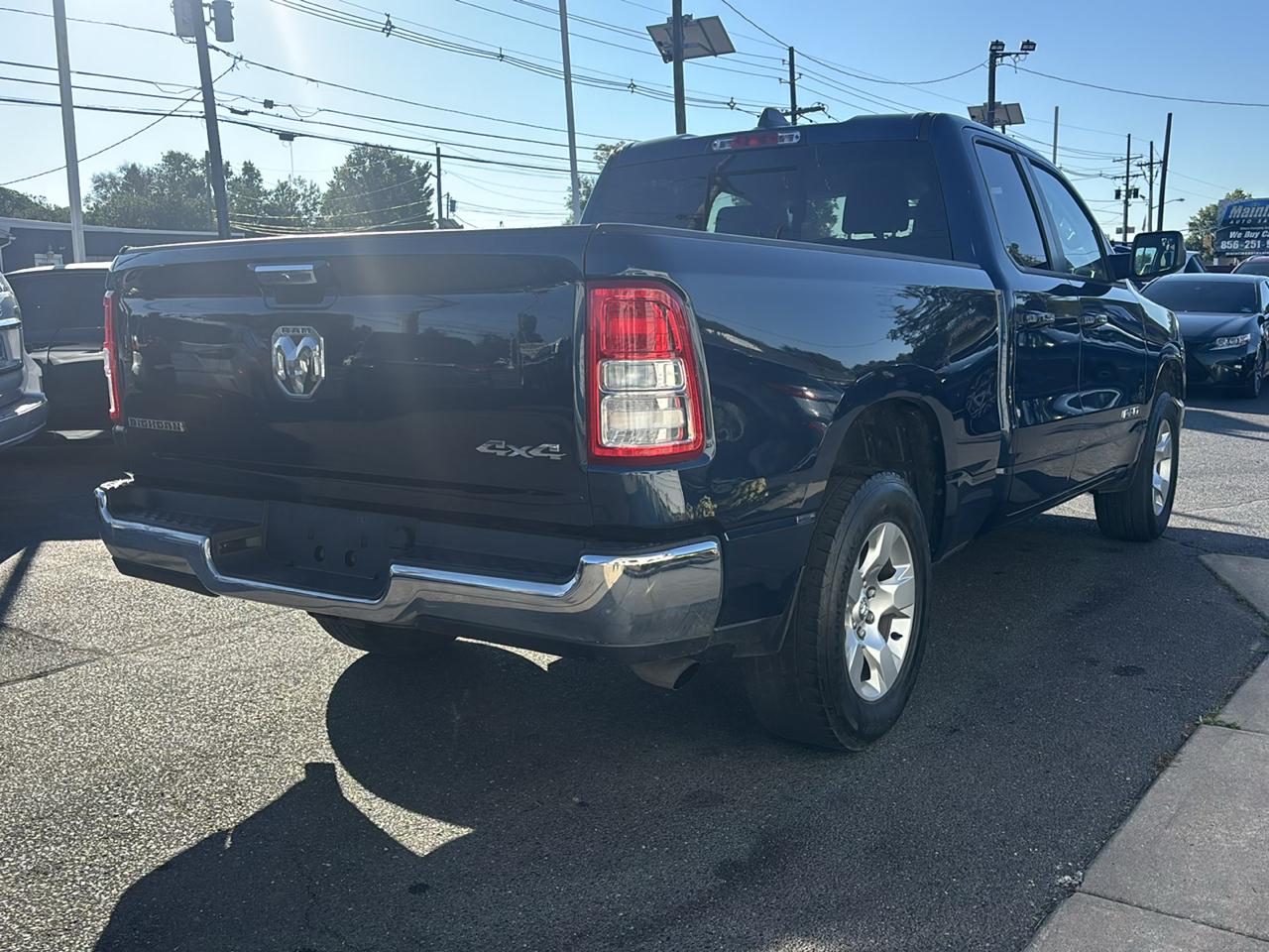 RAM 1500 Big Horn 4x4 Quad Cab 6'4" Box 2020
