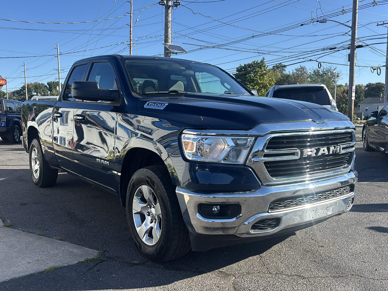 RAM 1500 Big Horn 4x4 Quad Cab 6'4" Box 2020