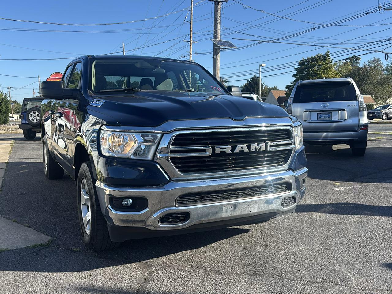 RAM 1500 Big Horn 4x4 Quad Cab 6'4" Box 2020
