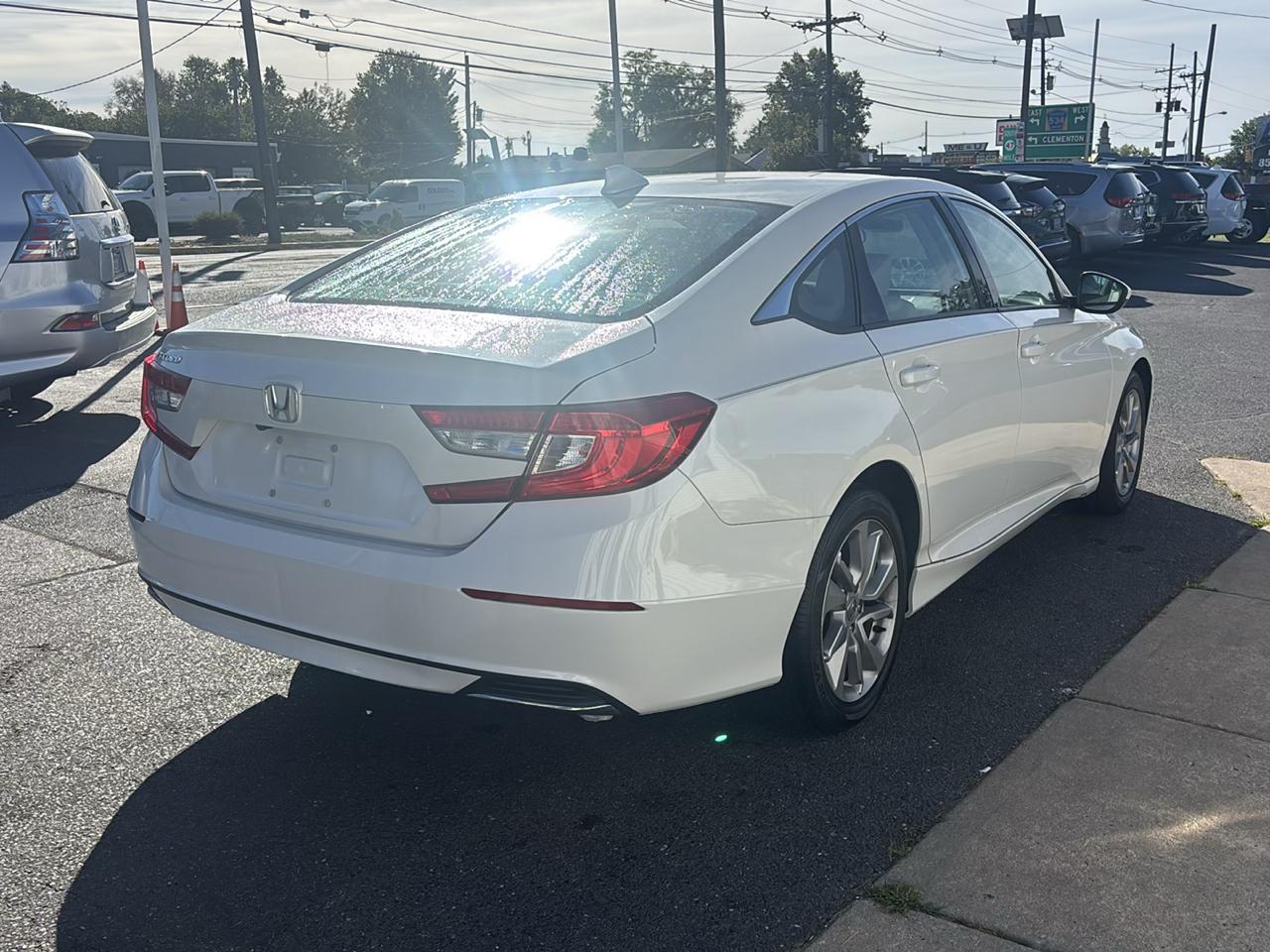 Honda Accord Sedan LX 1.5T CVT 2020