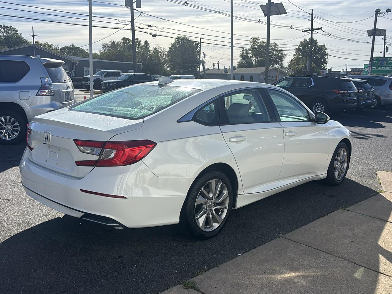 Honda Accord Sedan LX 1.5T CVT 2020