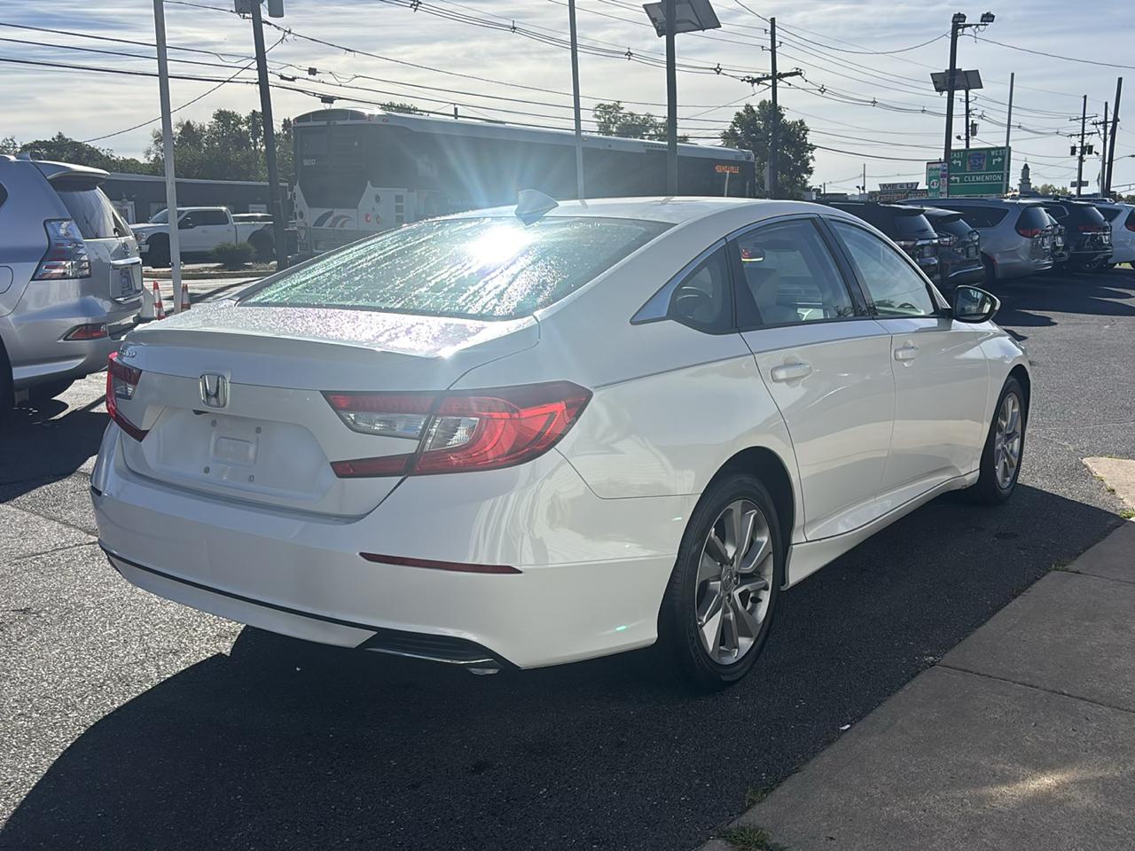 Honda Accord Sedan LX 1.5T CVT 2020