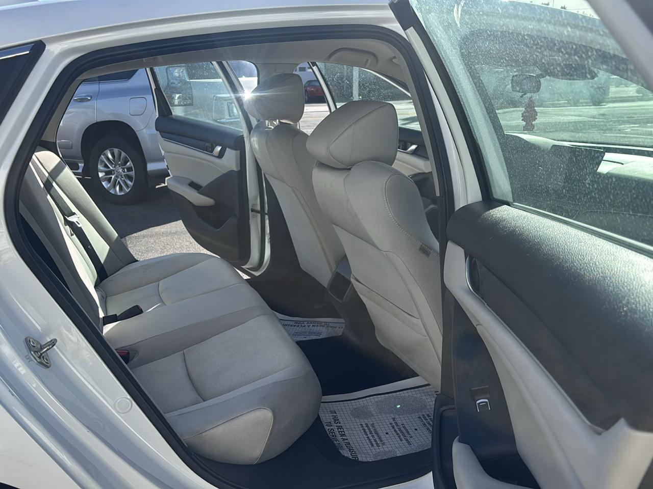 Honda Accord Sedan LX 1.5T CVT 2020