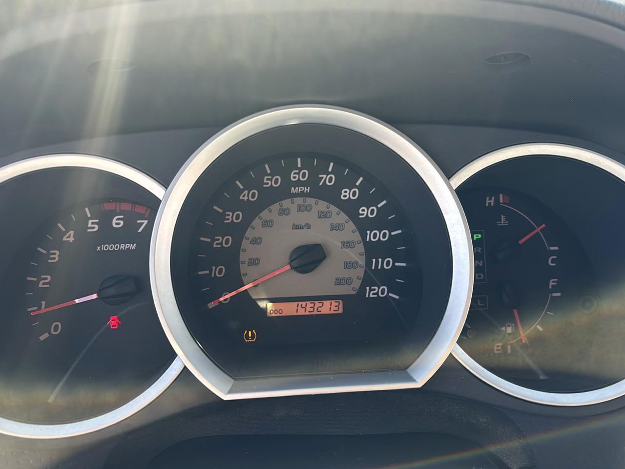 Toyota Tacoma 4WD Dbl V6 MT (Natl) 2008