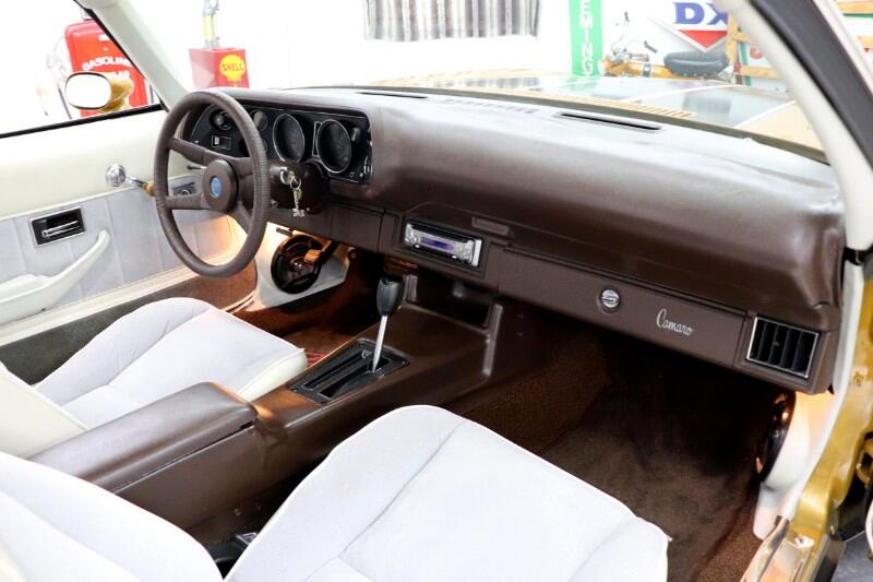 1974 Chevrolet Camaro RS Z-28 44