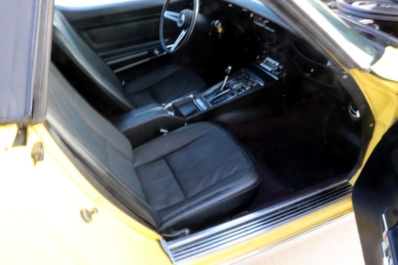 1974 Chevrolet Corvette Sting Ray 32