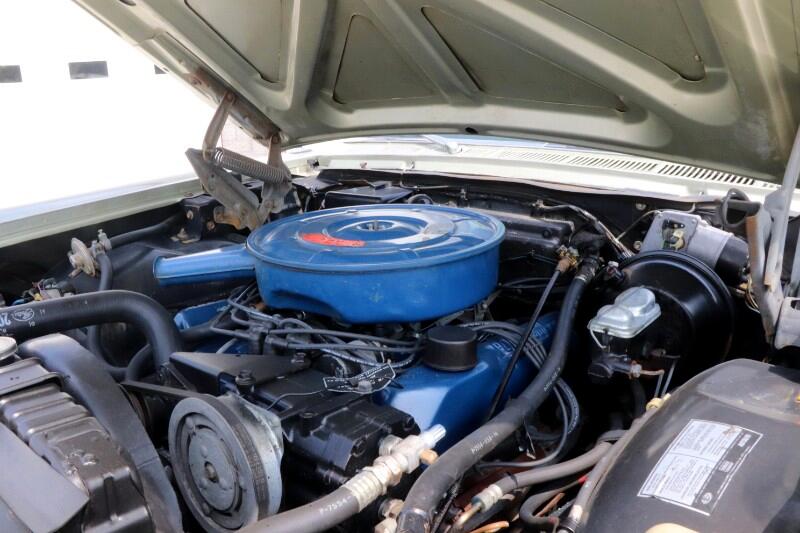 1967 Ford LTD 29