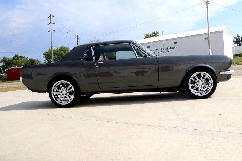 1966 Ford Mustang 8