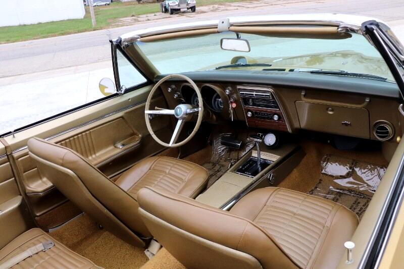 1967 Pontiac Firebird 3