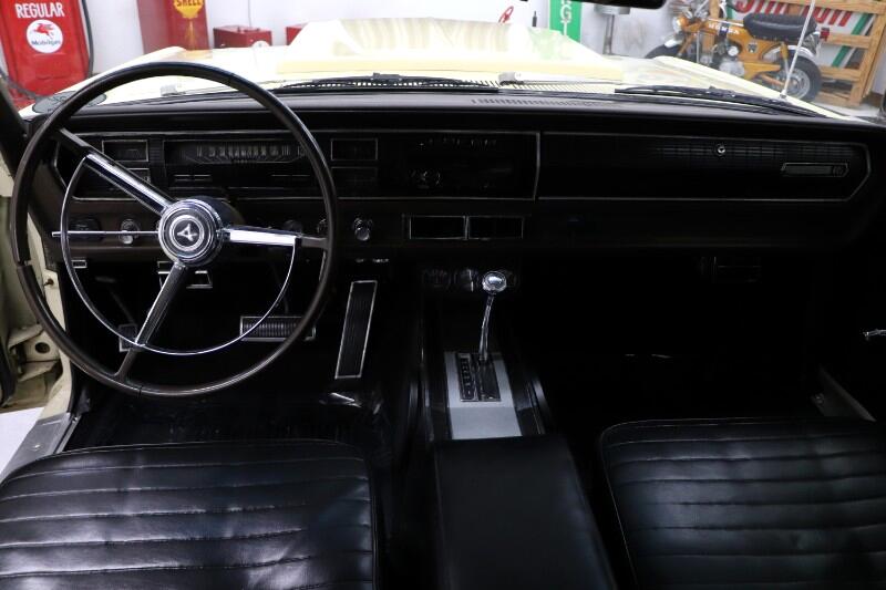 1967 Dodge Coronet 52