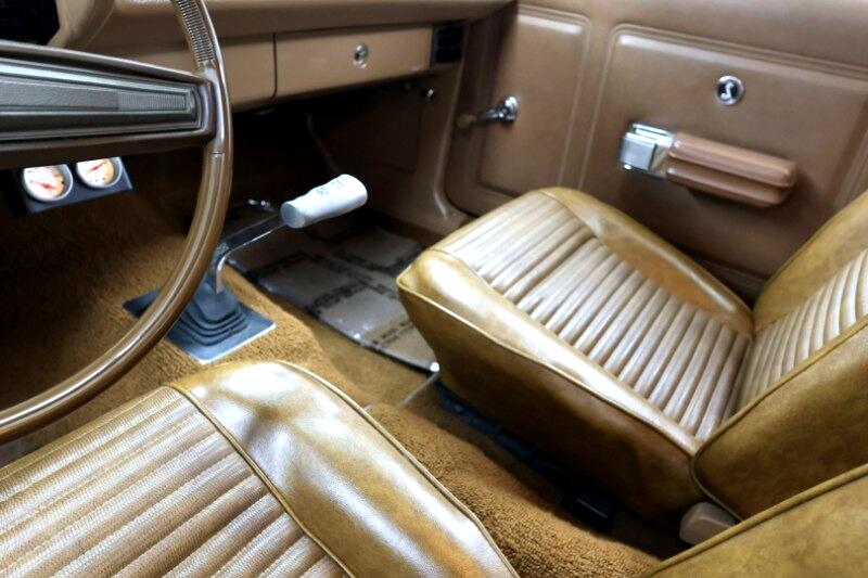 1970 Ford Torino 33
