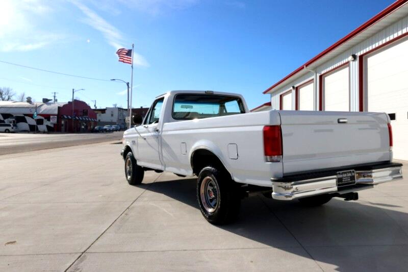 1989 Ford F-150 4