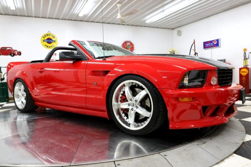 2006 Ford Mustang 10