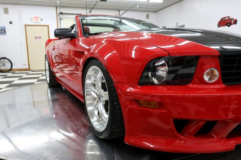 2006 Ford Mustang 41