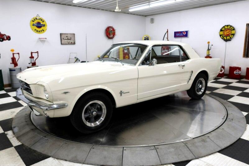 1965 Ford Mustang 38