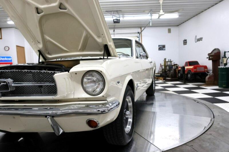 1965 Ford Mustang 75