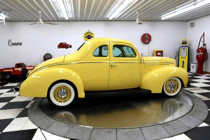 1939 Ford Deluxe 48