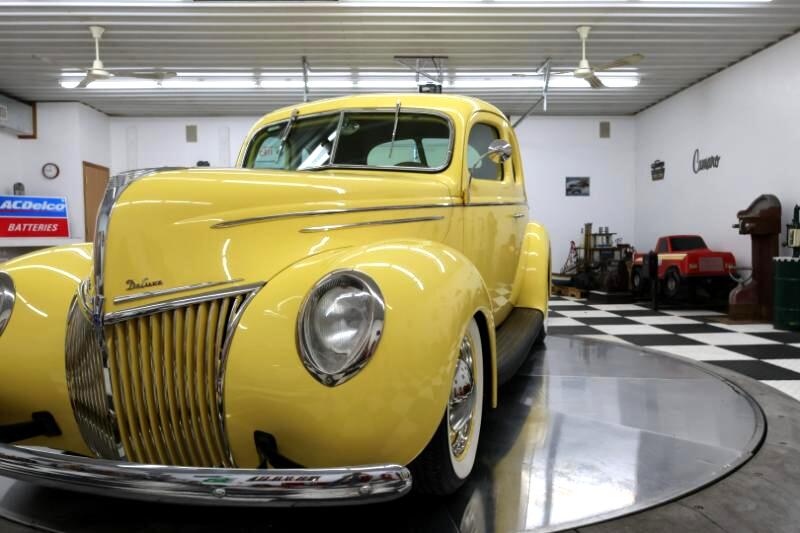1939 Ford Deluxe 71