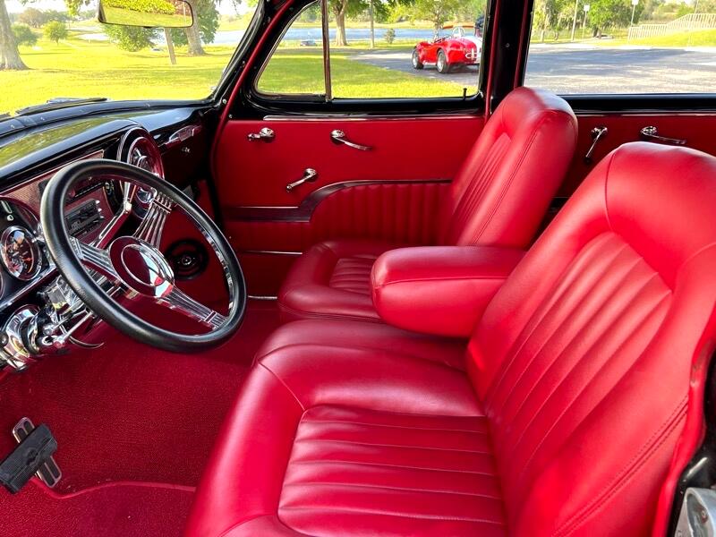 1953 Pontiac Chieftain 66
