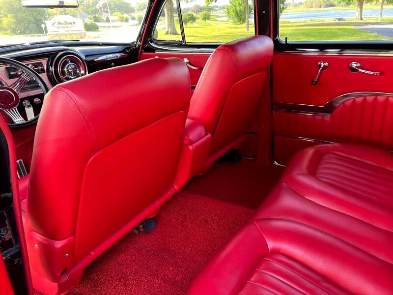 1953 Pontiac Chieftain 98