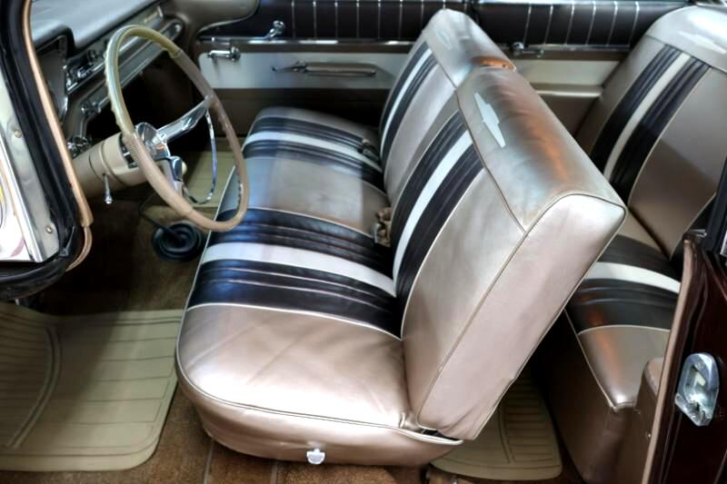 1960 Pontiac Ventura 12