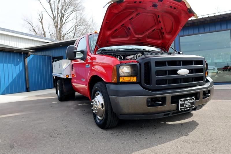 2006 Ford F350 38