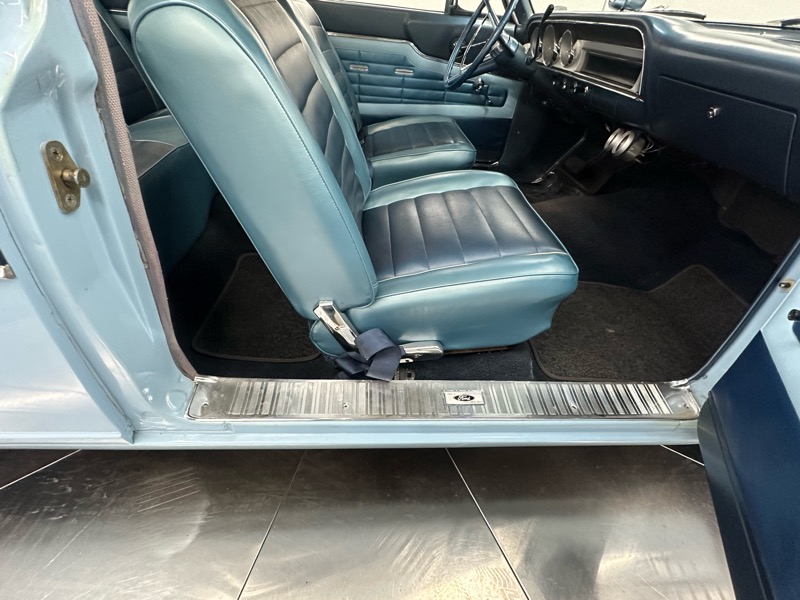 Ford Fairlane 500  1964